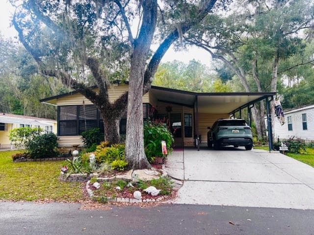 7053 SPANISH MOSS LANE BROOKSVILLE, FL 34601