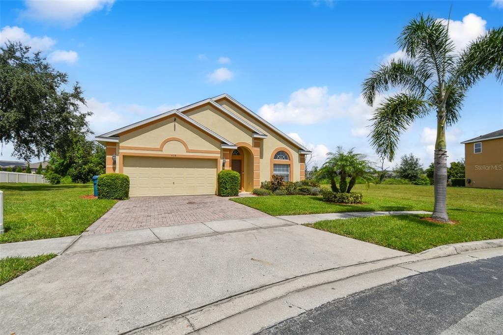 908 ANDALUSIA LOOP DAVENPORT, FL 33837