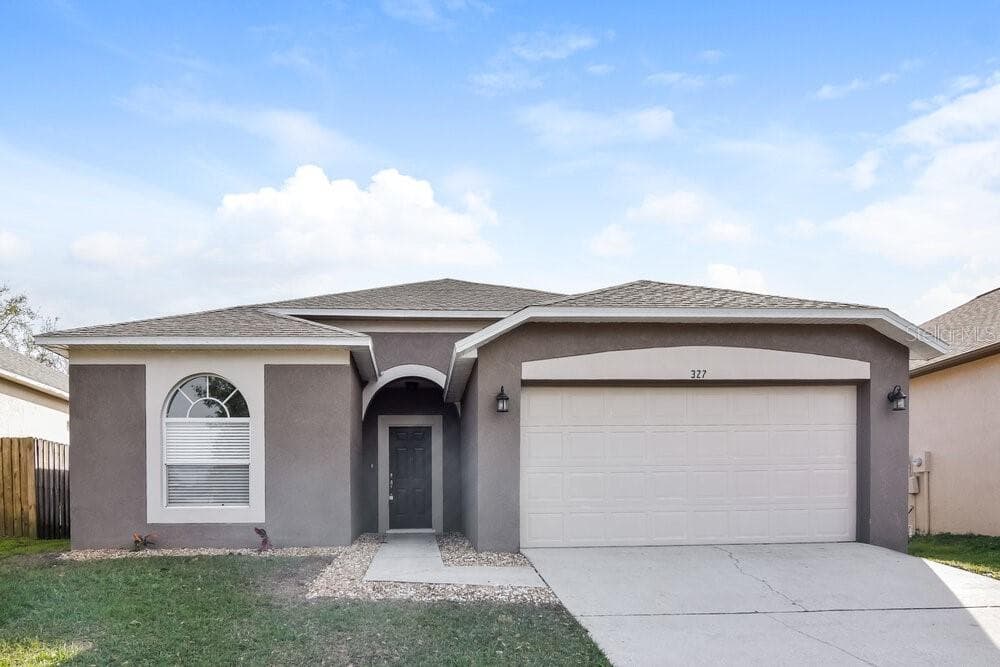 327 SAND RIDGE DRIVE VALRICO, FL 33594