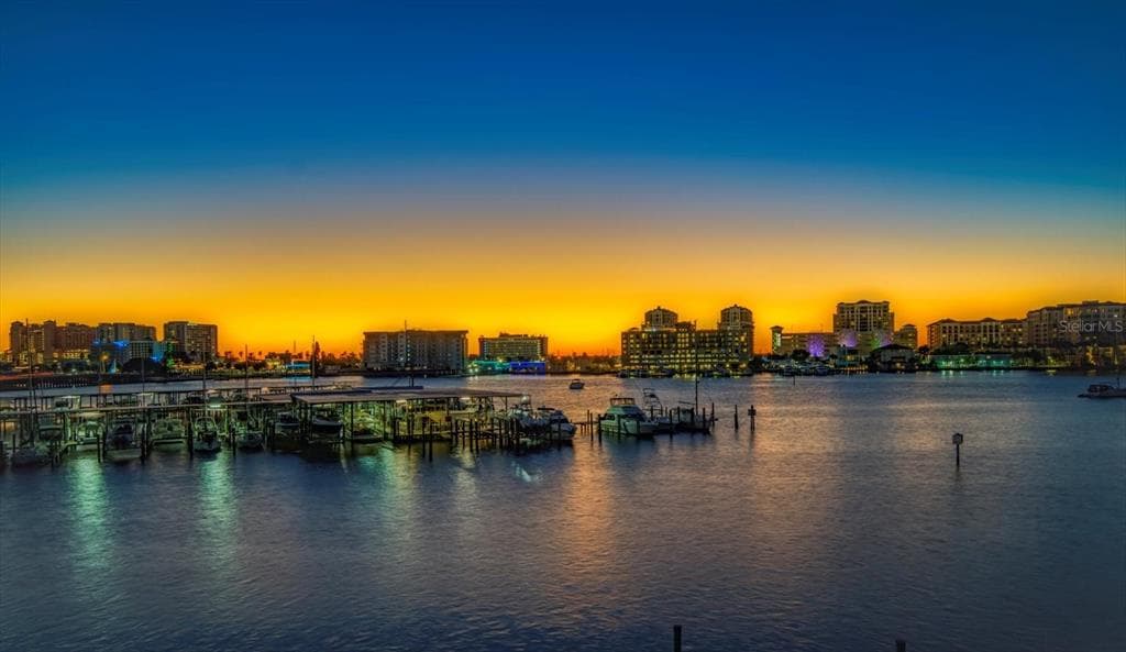 200 DOLPHIN POINT UNIT 301 CLEARWATER BEACH, FL 33767