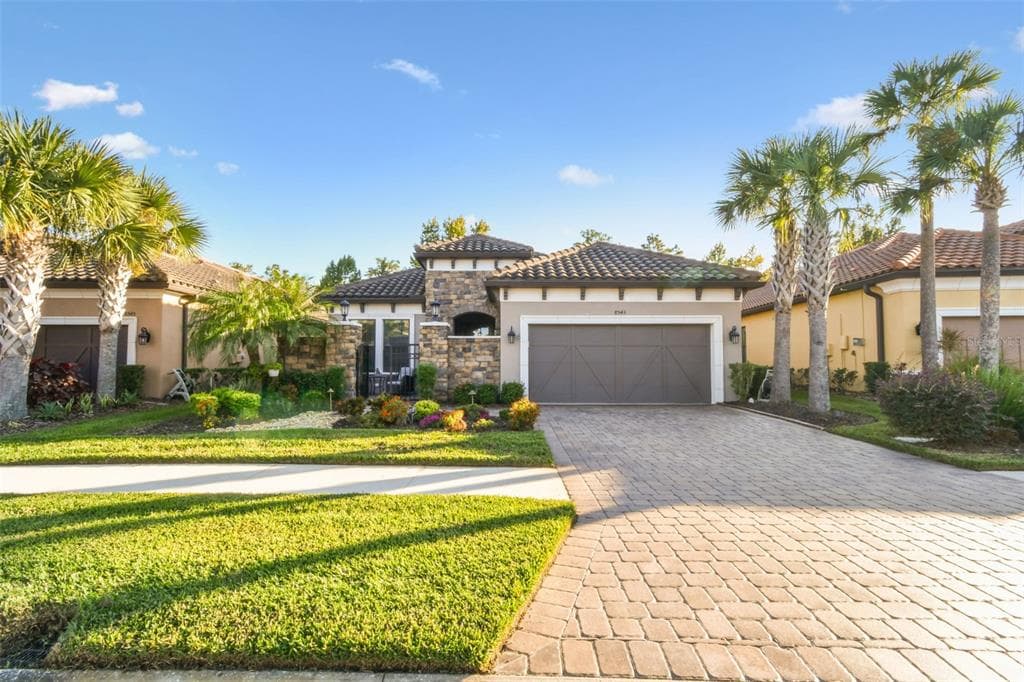 8543 GRAND ALBERATO ROAD TAMPA, FL 33647