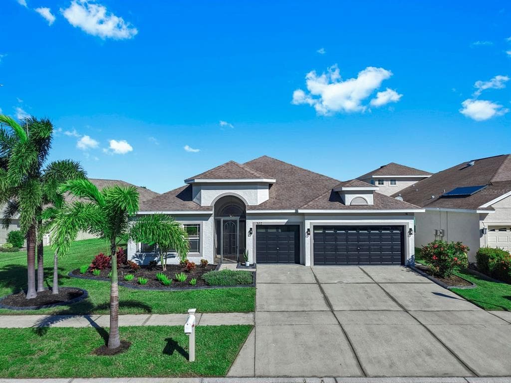302 YORK DALE DRIVE RUSKIN, FL 33570
