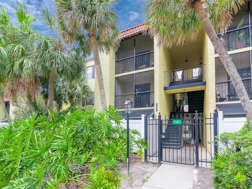 107 S OBRIEN STREET UNIT 118 TAMPA, FL 33609