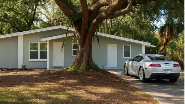 2211 54TH AVENUE DRIVE W BRADENTON, FL 34207