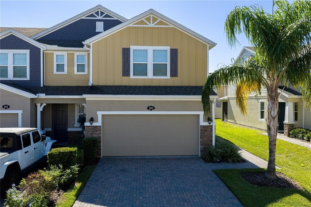 18912 ULMUS STREET LUTZ, FL 33558