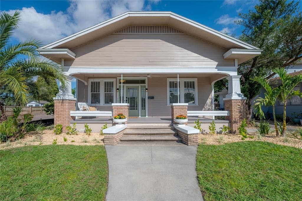 707 W ALFRED STREET TAMPA, FL 33603