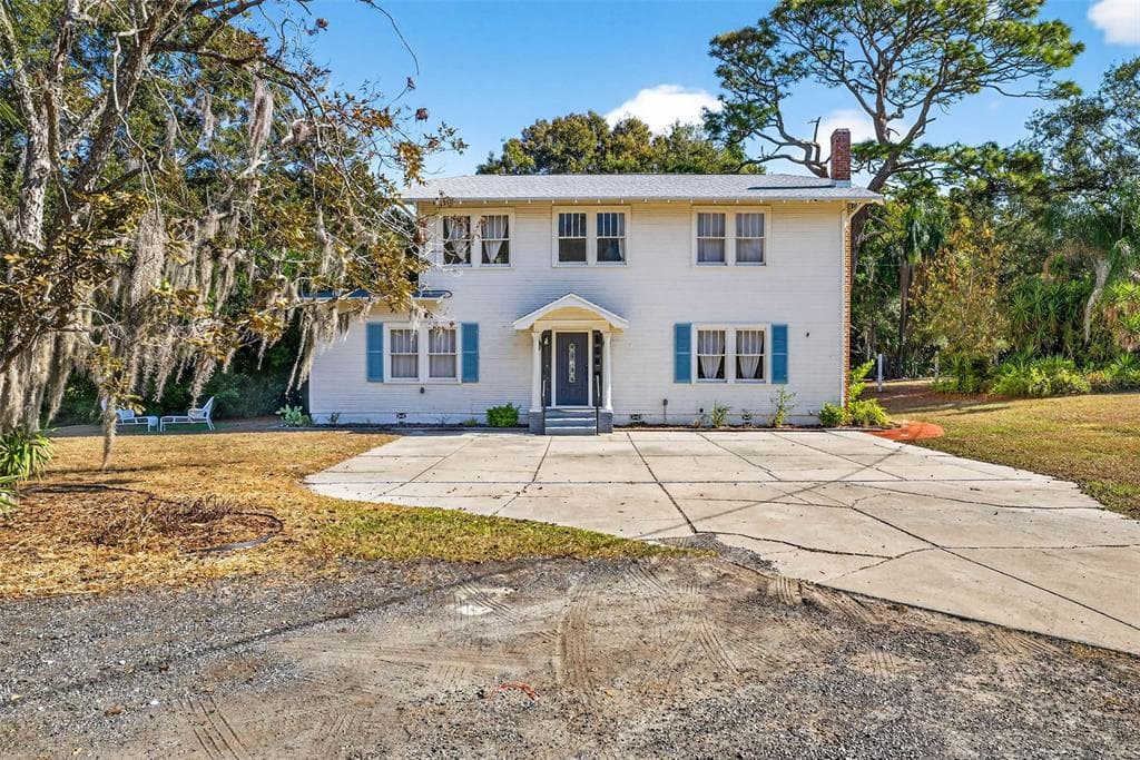 6100 RIVER TERRACE TAMPA, FL 33604