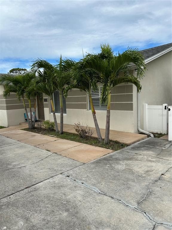 6345 OLD MAIN STREET NEW PORT RICHEY, FL 34653