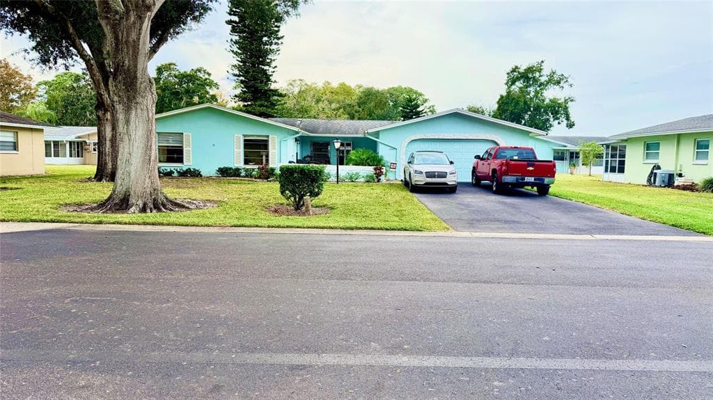 12013 BOYNTON LANE