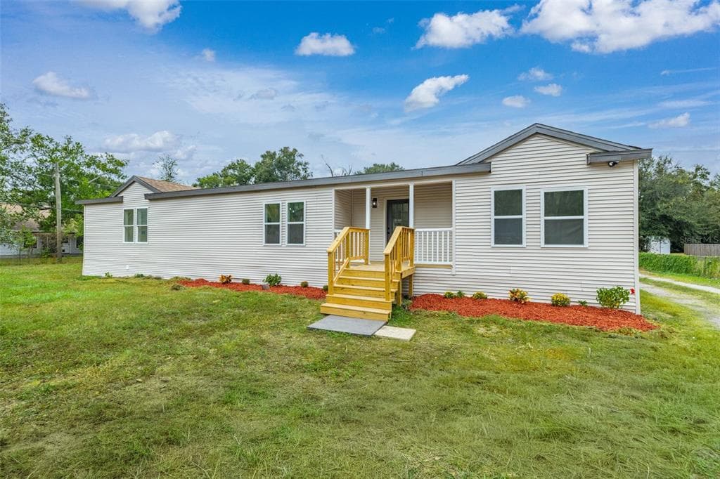 9902 SEVEN ROADS PLACE THONOTOSASSA, FL 33592