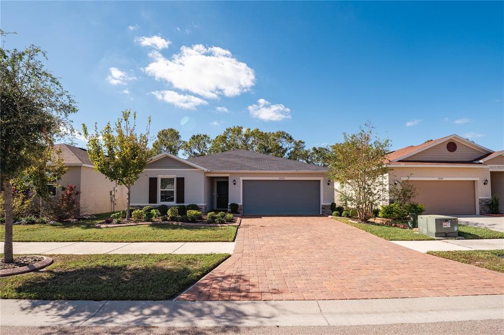 10561 LAGUNA PLAINS DRIVE RIVERVIEW, FL 33578