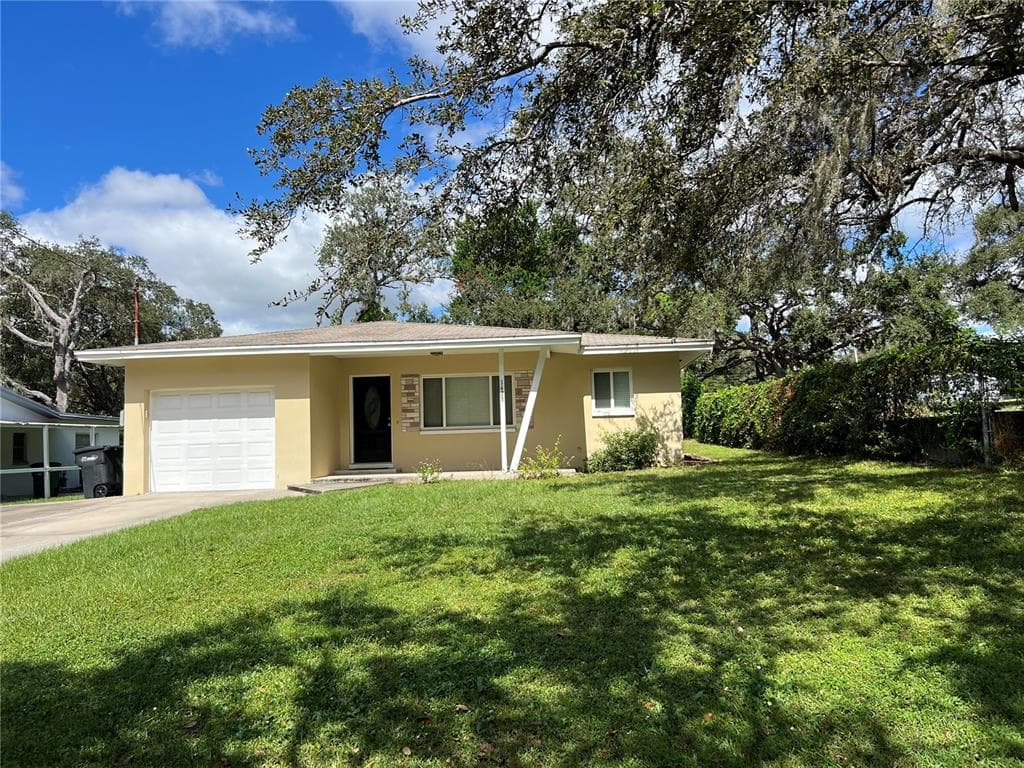 1428 OAK HAVEN DRIVE