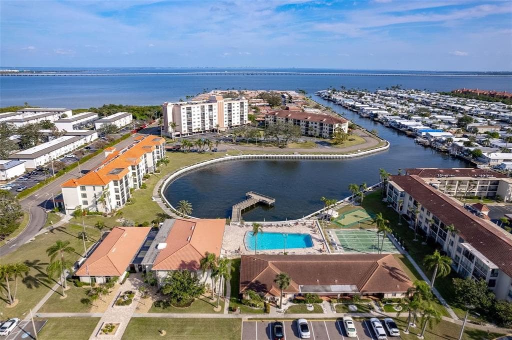 19029 US HIGHWAY 19 UNIT 25D CLEARWATER, FL 33764