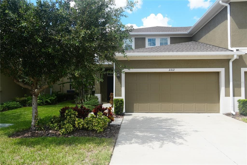 2212 LENNOX DALE LANE BRANDON, FL 33510