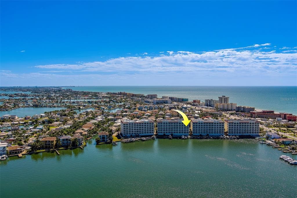 17735 GULF BOULEVARD UNIT 501 REDINGTON SHORES, FL 33708