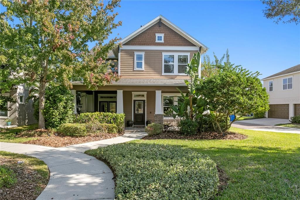 6012 VILLAGE CENTER DRIVE LITHIA, FL 33547
