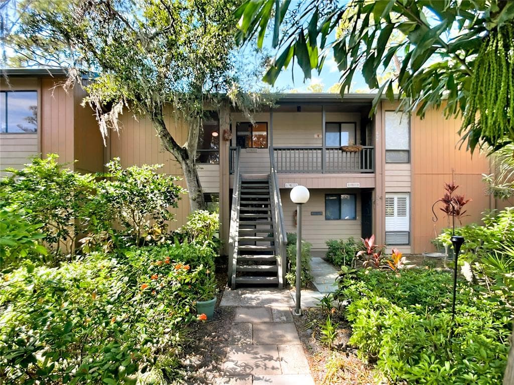 1703 PELICAN COVE ROAD UNIT 455 SARASOTA, FL 34231