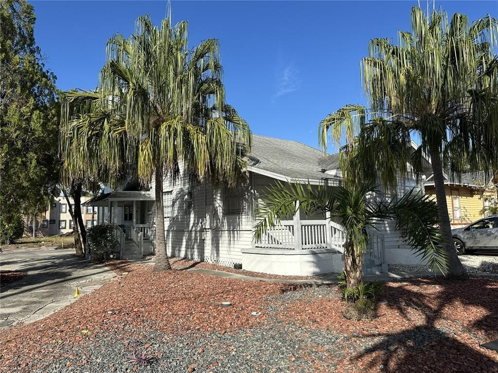 2113 W NORTH B STREET TAMPA, FL 33606