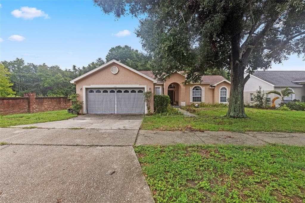 2771 CEDARIDGE CIRCLE CLERMONT, FL 34711