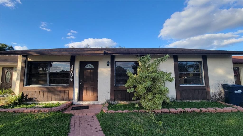 4704 SW 136 PLACE MIAMI, FL 33175