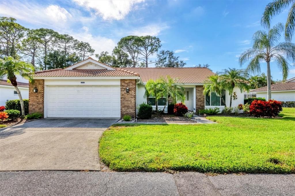 5908 GARDEN LAKES MAJESTIC BRADENTON, FL 34203
