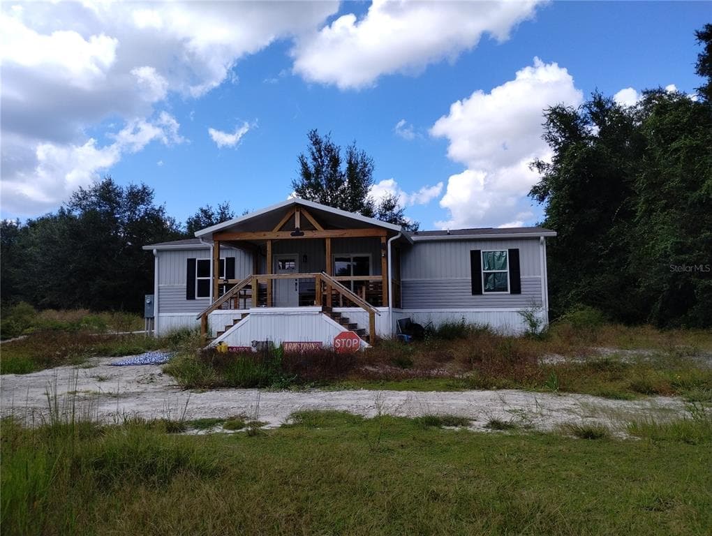 1826 SE 44TH PLACE BUSHNELL, FL 33513