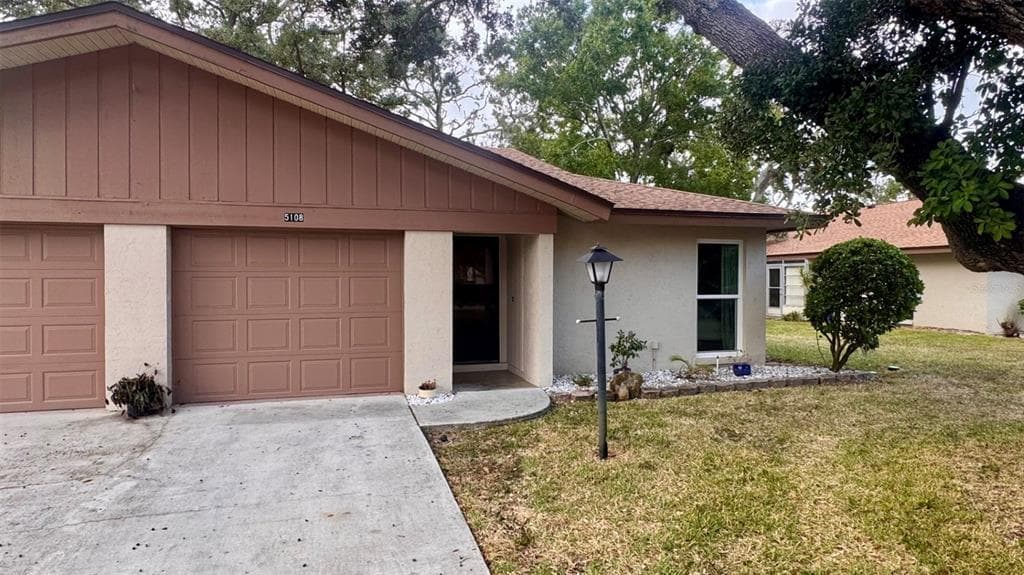 5108 26TH STREET COURT W BRADENTON, FL 34207