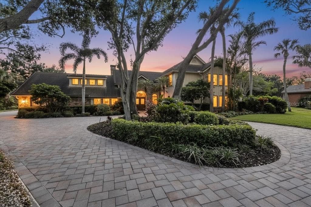 2383 LANDINGS CIRCLE