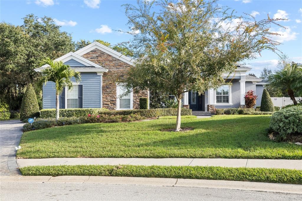 6632 CRESCENT WOODS CIRCLE LAKELAND, FL 33813