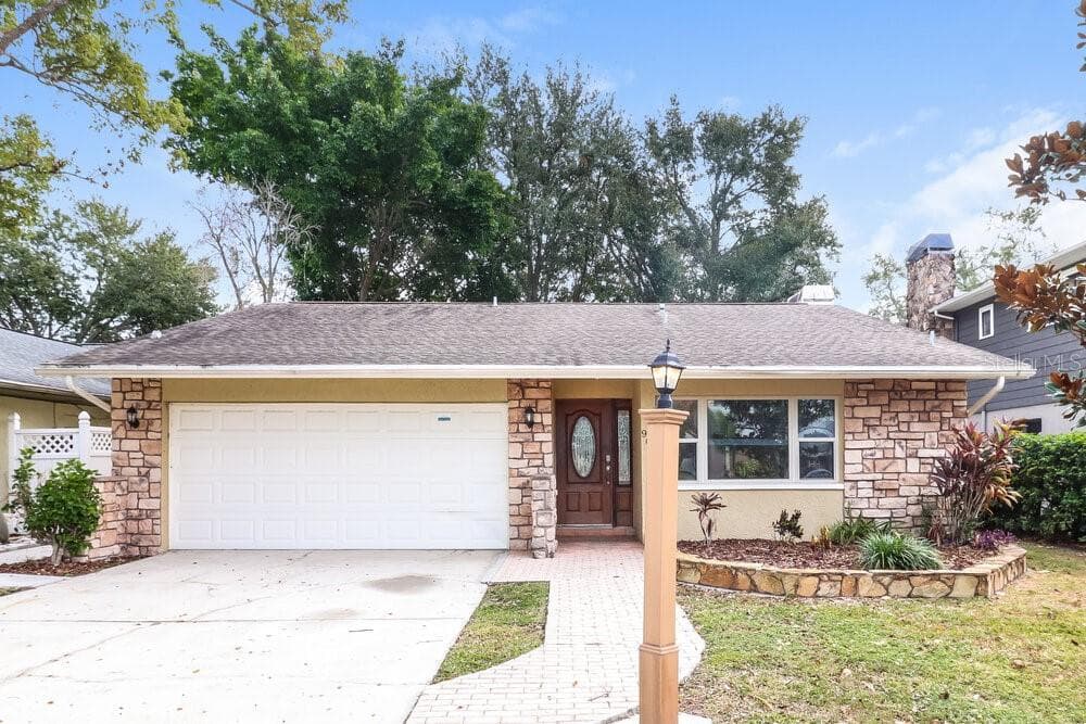 905 EVELYN AVENUE CLEARWATER, FL 33764