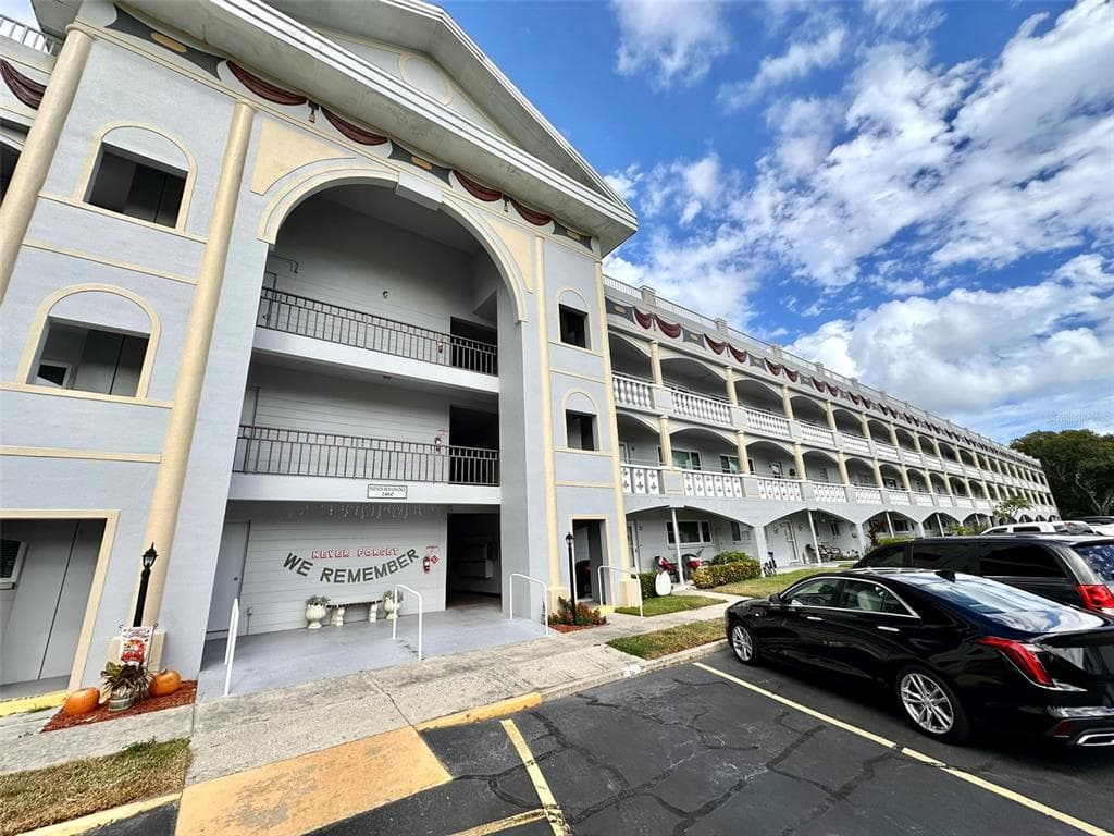 2460 FRANCISCAN DRIVE UNIT 94 CLEARWATER, FL 33763