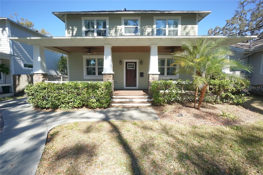 319 W GIDDENS AVENUE TAMPA, FL 33603