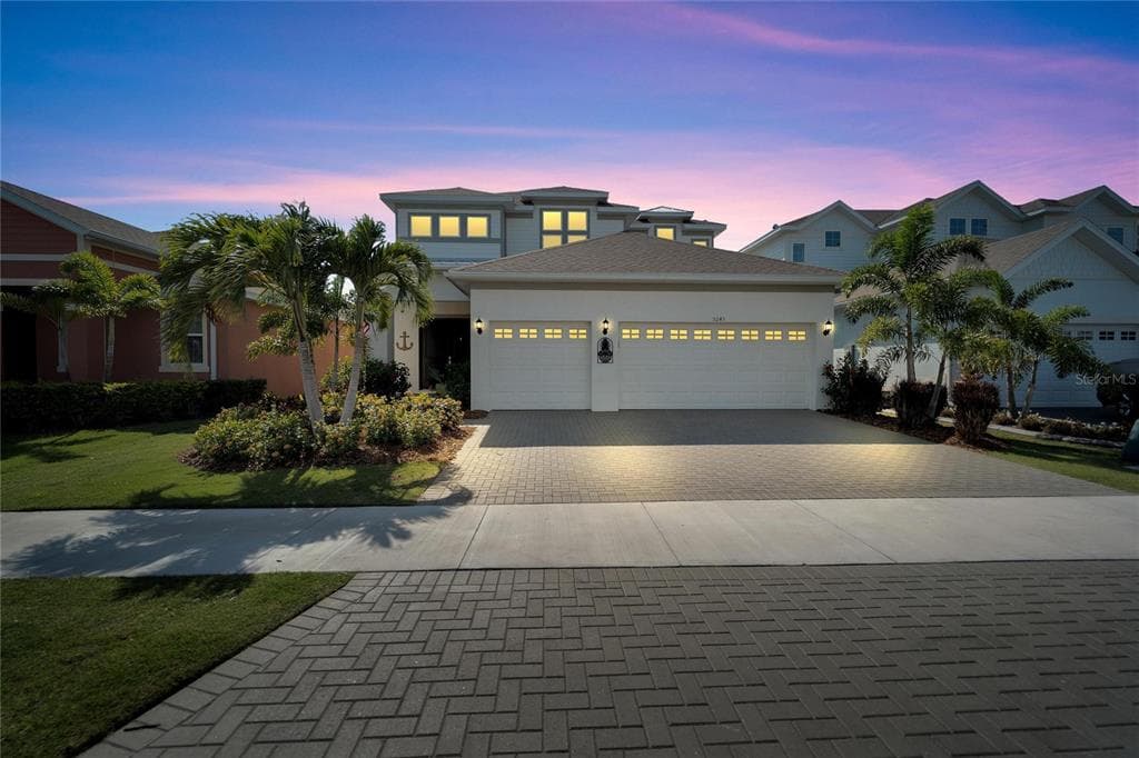 5243 WISHING  ARCH DRIVE APOLLO BEACH, FL 33572