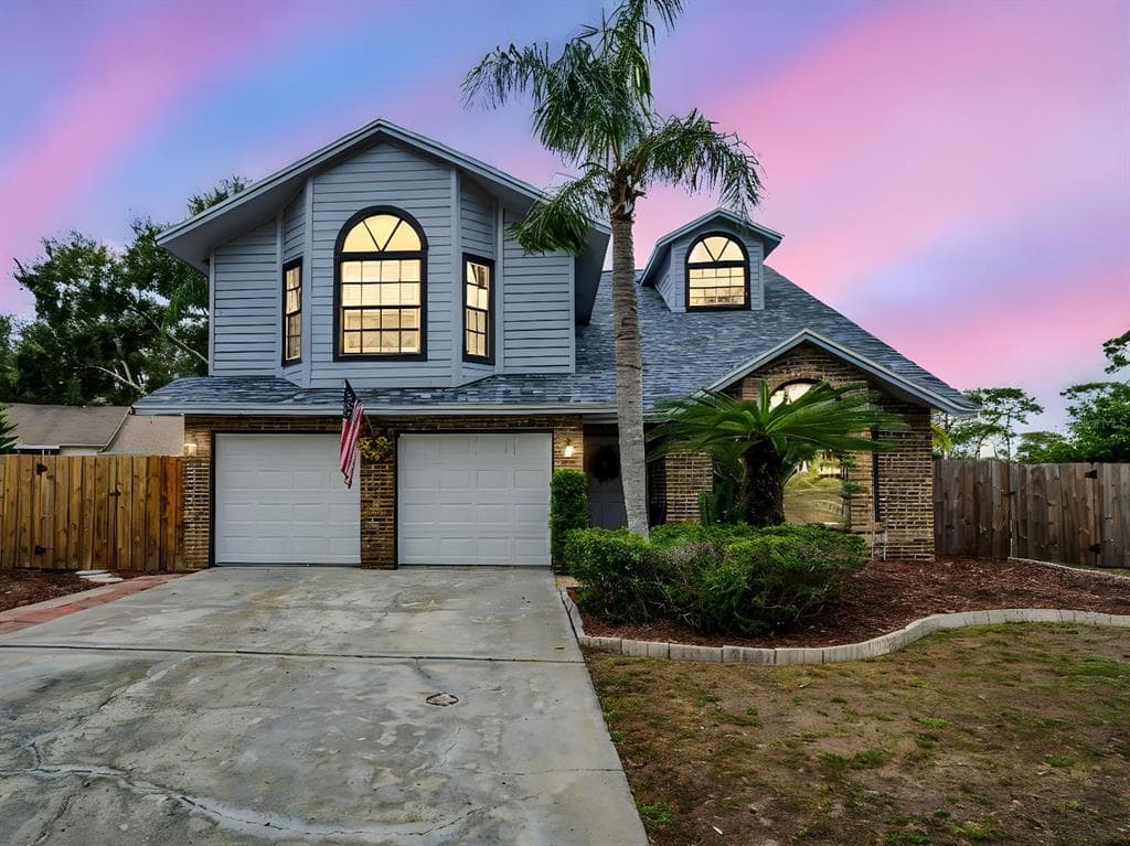 3177 MONTROSE PLACE