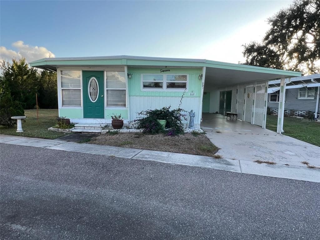 29250 US HIGHWAY 19 N UNIT 301 CLEARWATER, FL 33761