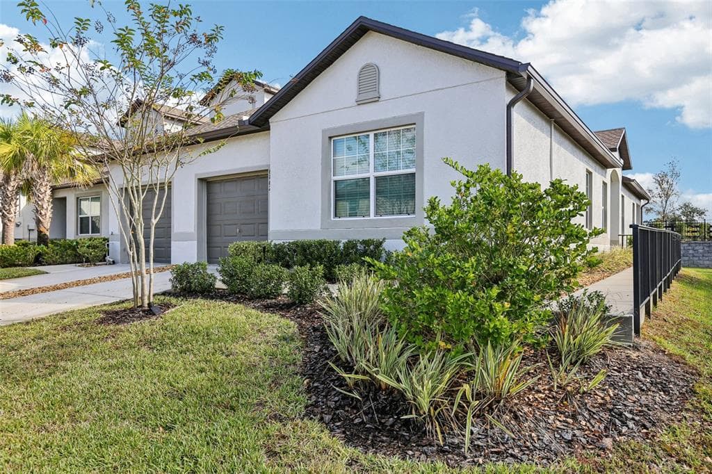 6862 RIPPLE POND LOOP ZEPHYRHILLS, FL 33541