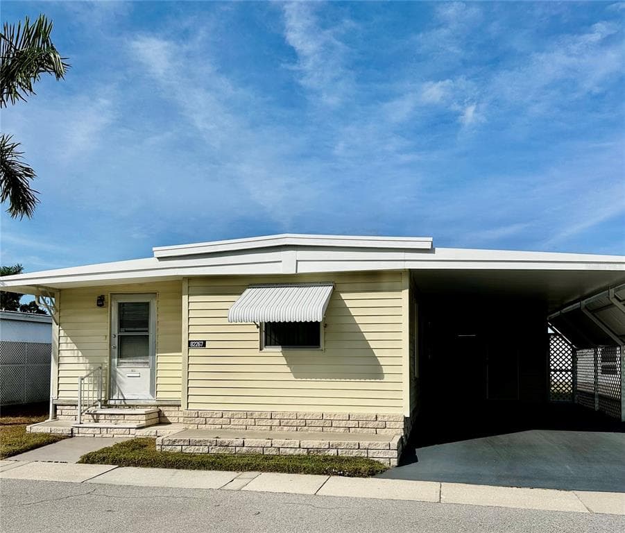 82267 2ND AVENUE N UNIT 267 PINELLAS PARK, FL 33781