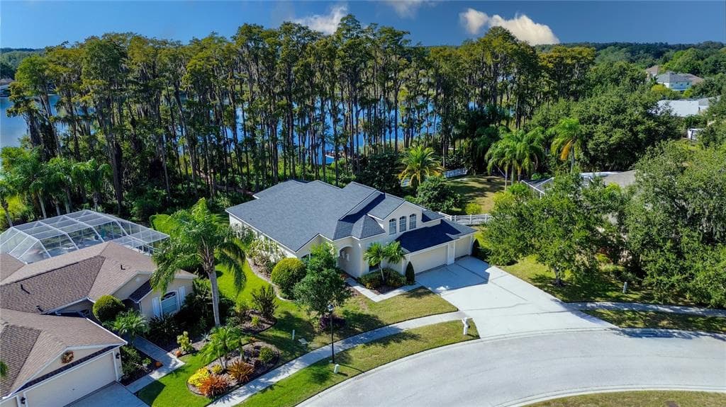 13815 CHANDRON DRIVE ODESSA, FL 33556