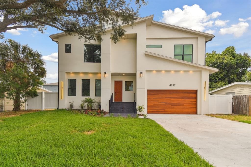 4717 W OKLAHOMA AVENUE TAMPA, FL 33616