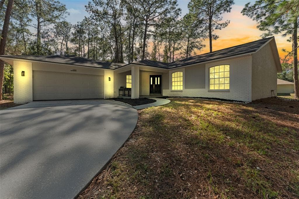 27944 GREEN WILLOW RUN
