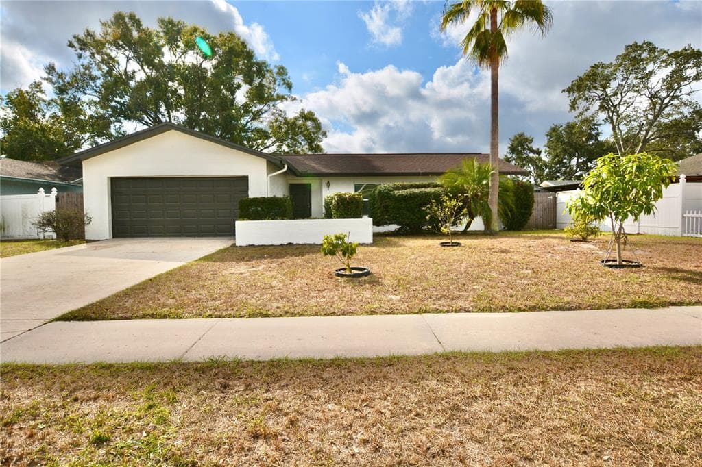 14540 DIPLOMAT DRIVE TAMPA, FL 33613