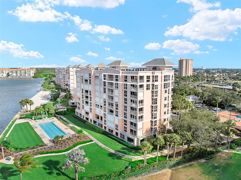 4951 BACOPA LANE S UNIT 801 ST PETERSBURG, FL 33715