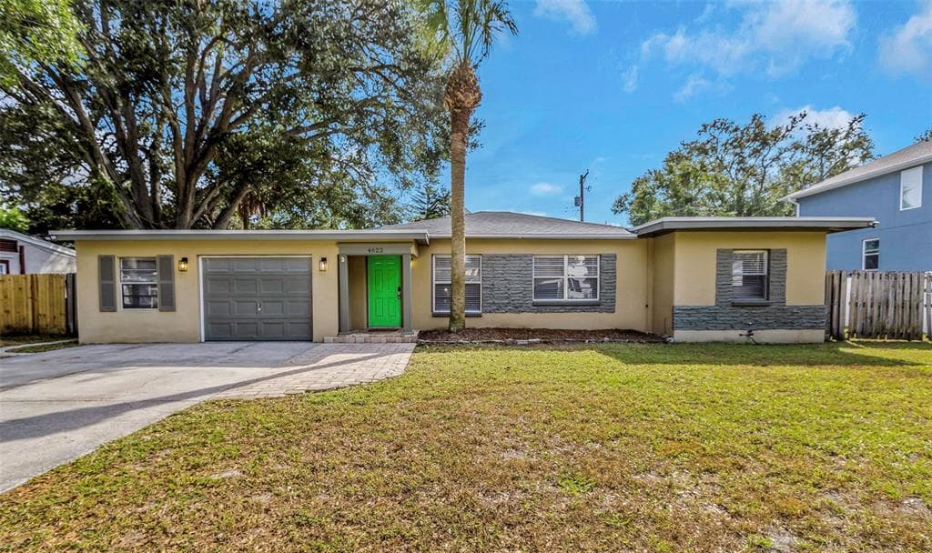 4622 W EL PRADO BOULEVARD TAMPA, FL 33629