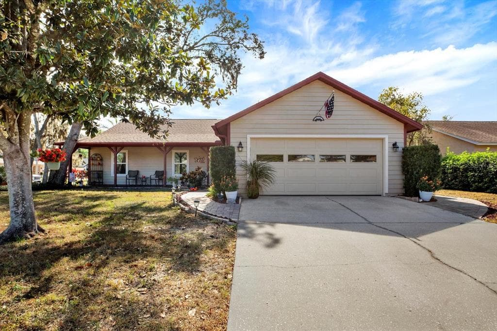 705 BRINTON COURT BRANDON, FL 33511