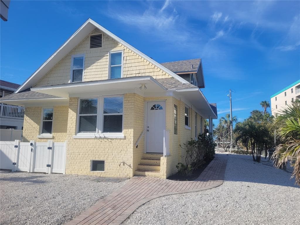 12217 SUNSHINE LANE TREASURE ISLAND, FL 33706