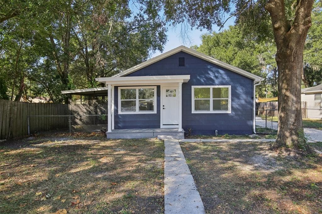 5808 N 17TH STREET TAMPA, FL 33610
