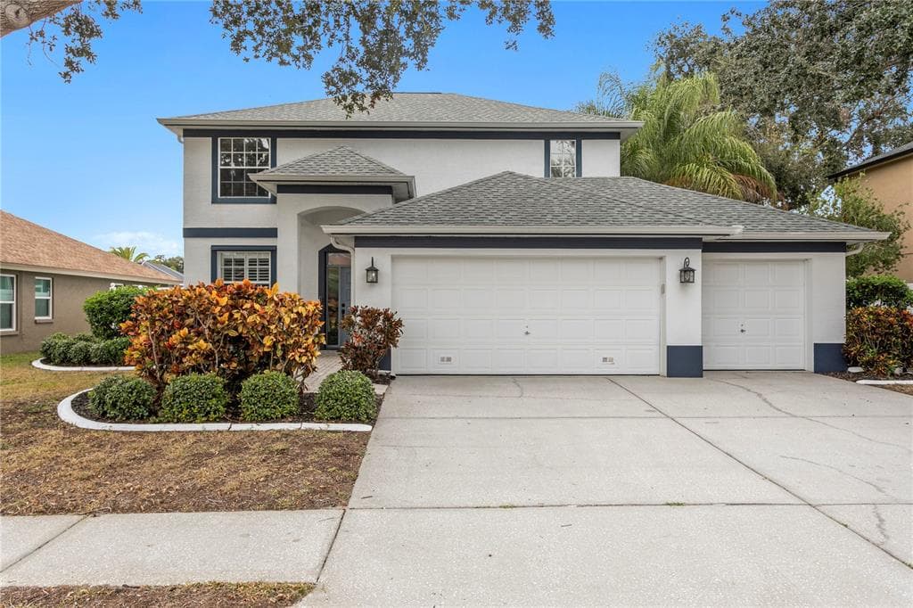 1079 SAWGRASS DRIVE TARPON SPRINGS, FL 34689