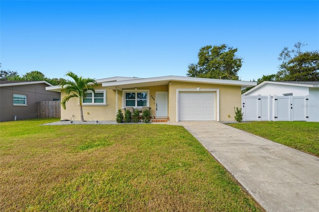 364 BARLOW LANE LARGO, FL 33770