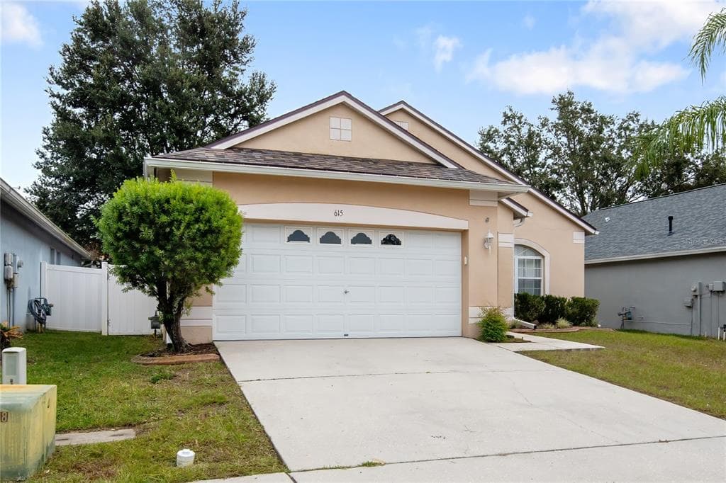 615 SCHOONER BAY COURT VALRICO, FL 33594
