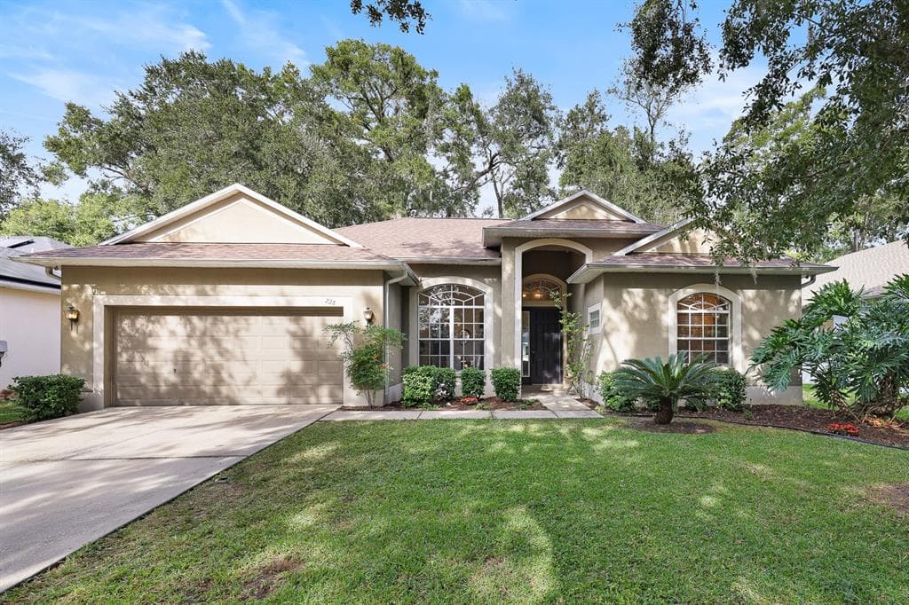 228 TAYLOR BAY LANE BRANDON, FL 33510